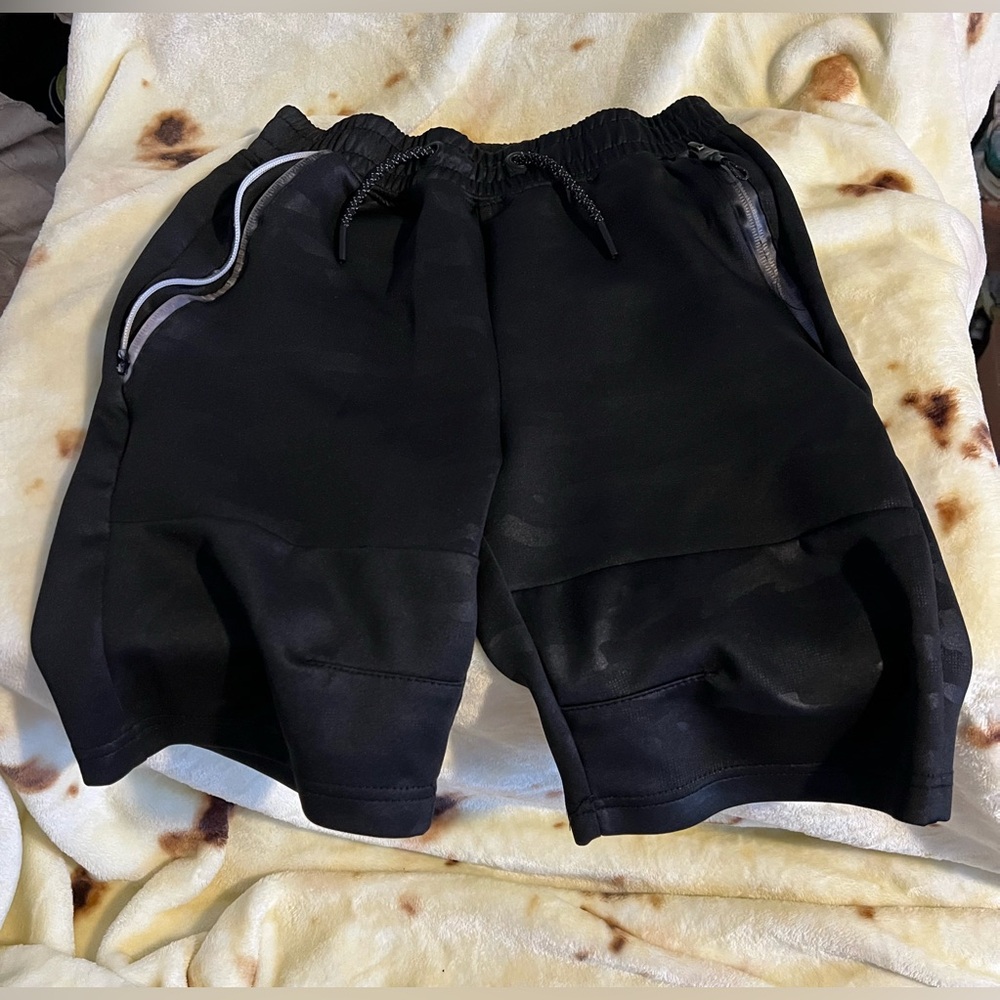 Encrypted black shorts size M